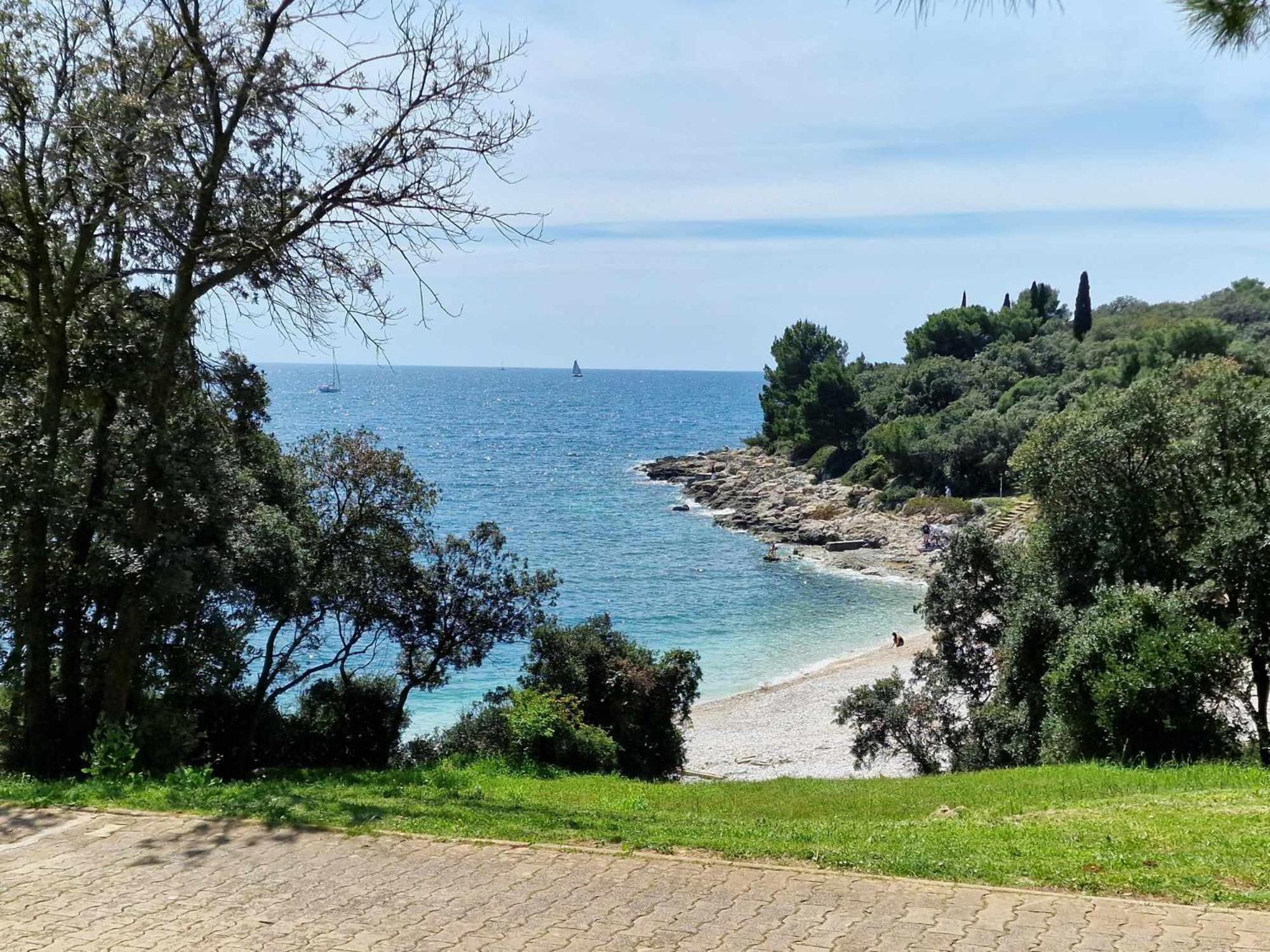 Paradise Пула Екстер'єр фото
